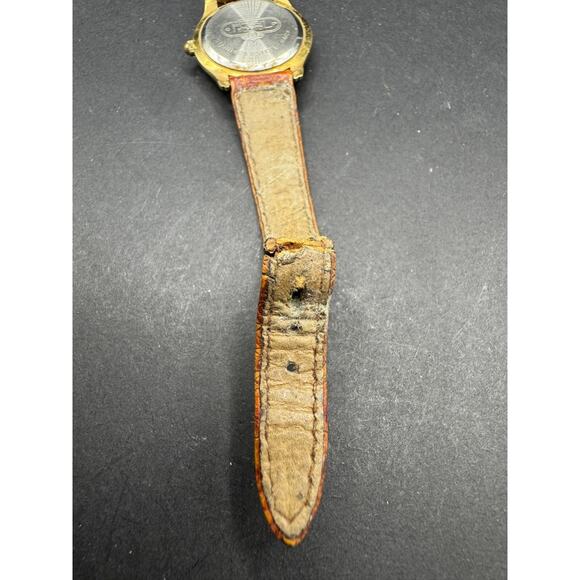 Vintage Fossil Collection Quartz Retro-Age Watch Gold Tone Brown Leather Strap main image 6
